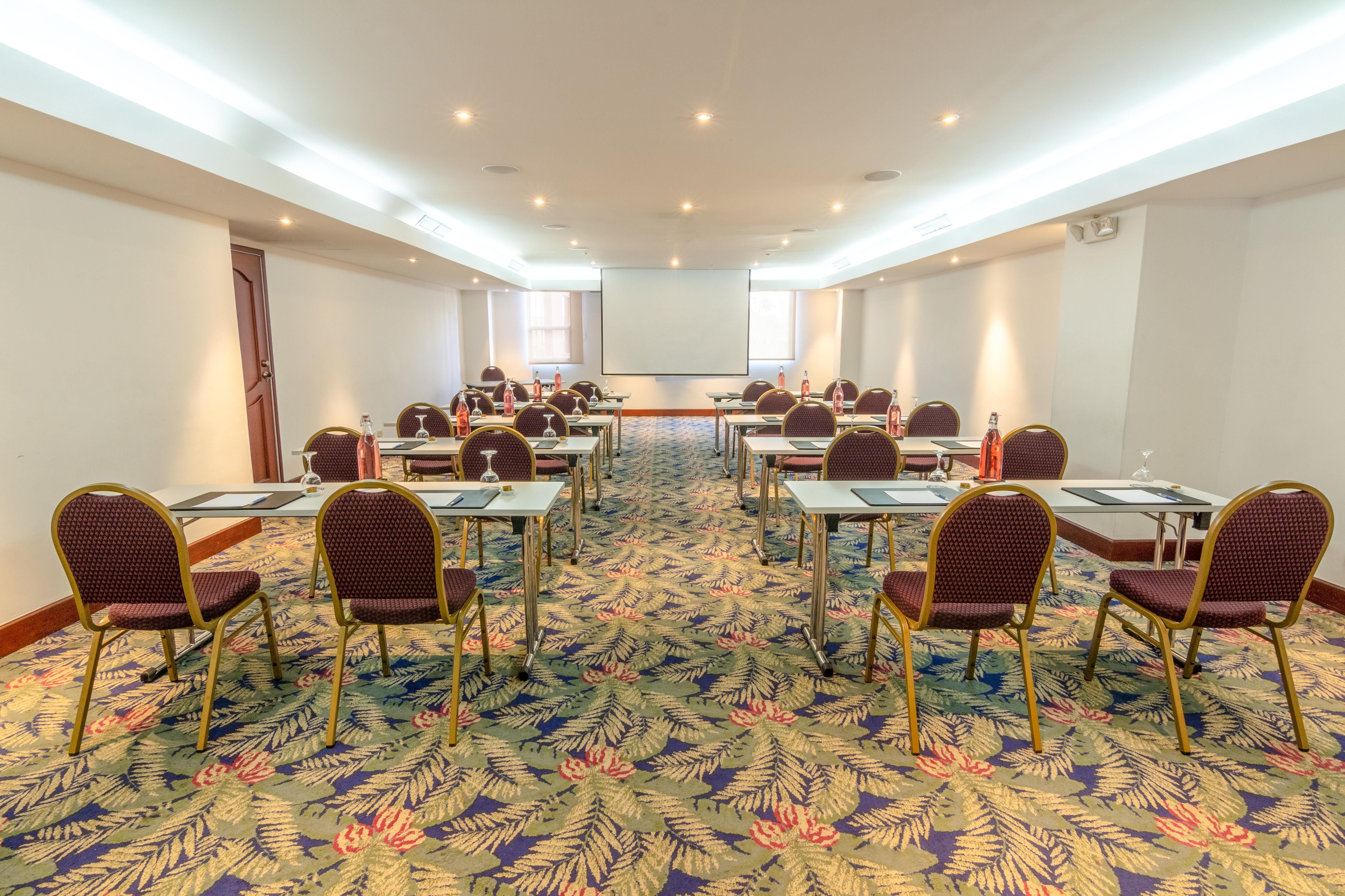 Sonesta Hotel Кали Екстериор снимка