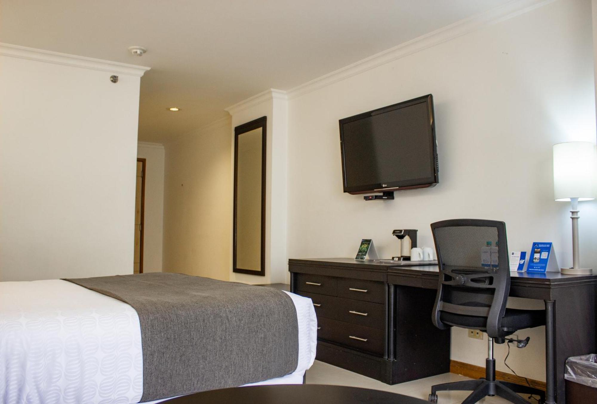 Sonesta Hotel Кали Екстериор снимка